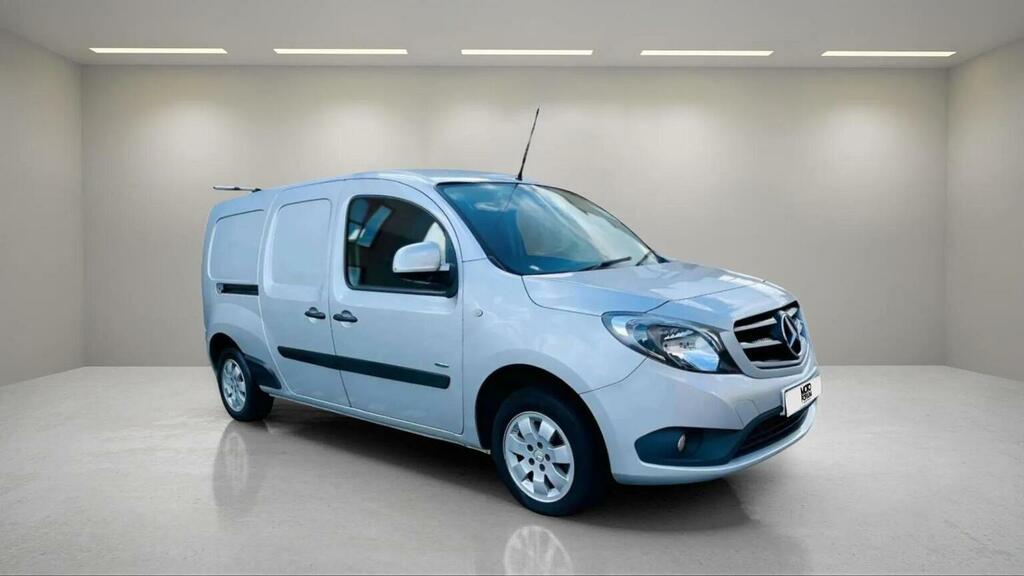 Mercedes-Benz CITAN 109 Cdi Blueefficiency Black #11