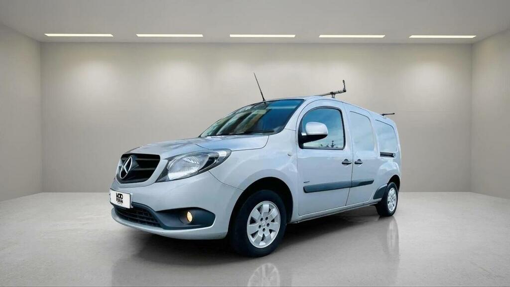 Mercedes-Benz CITAN 109 Cdi Blueefficiency Black #18