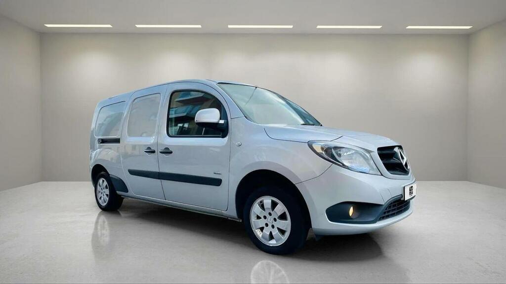 Mercedes-Benz CITAN 109 Cdi Blueefficiency Black #17