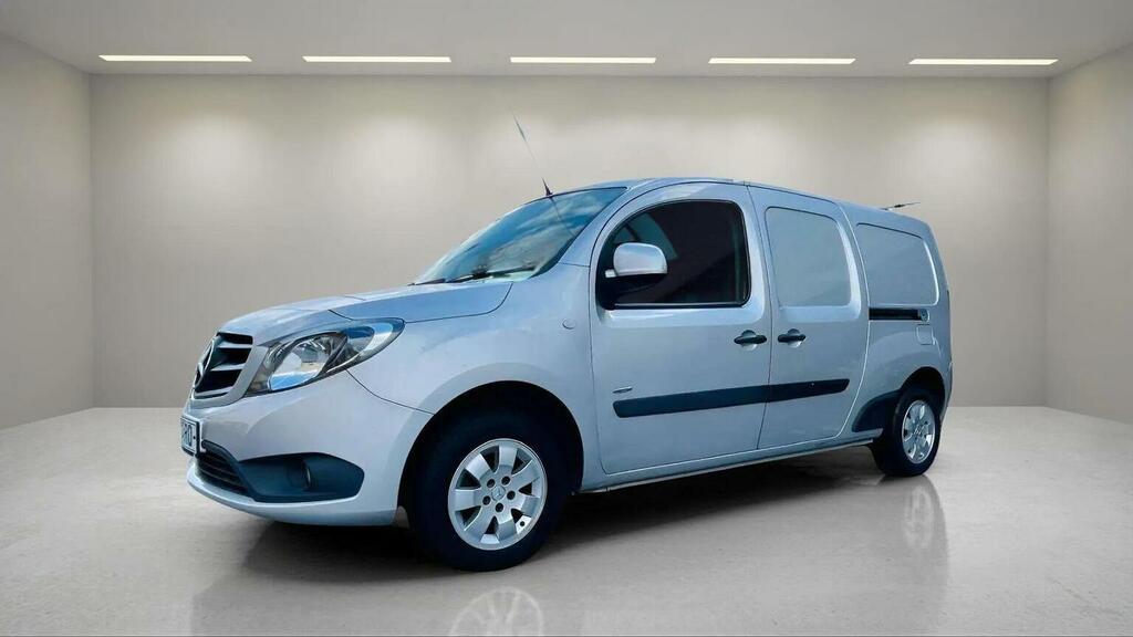 Mercedes-Benz CITAN 109 Cdi Blueefficiency Black #12