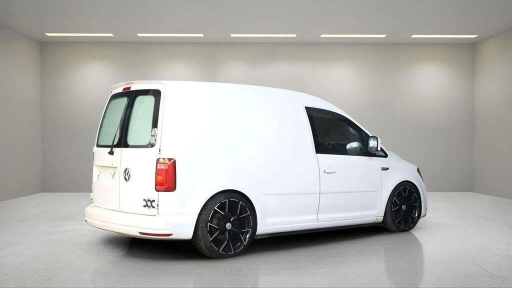 Volkswagen Caddy 2.0 C20 Tdi Highline 148 Bhp Purple #12