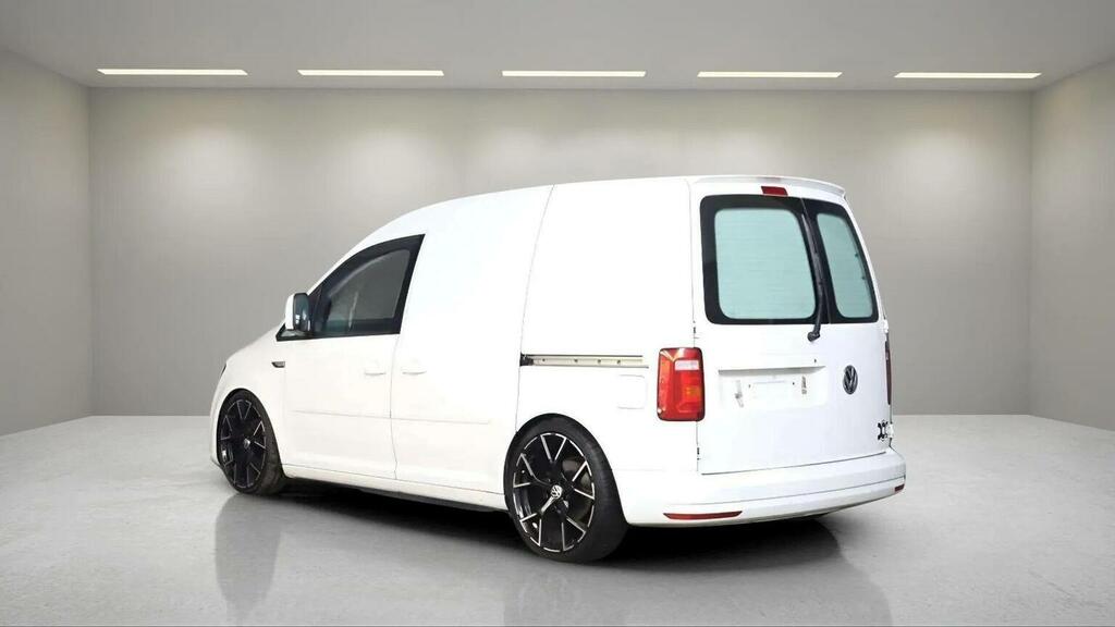 Volkswagen Caddy 2.0 C20 Tdi Highline 148 Bhp Purple #15