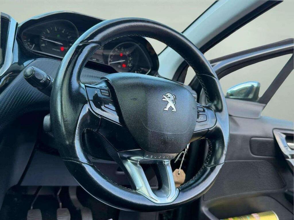 Peugeot 208 Hatchback 1.2 Puretech Allure Euro 6 201717 SK17YXT Grey #6