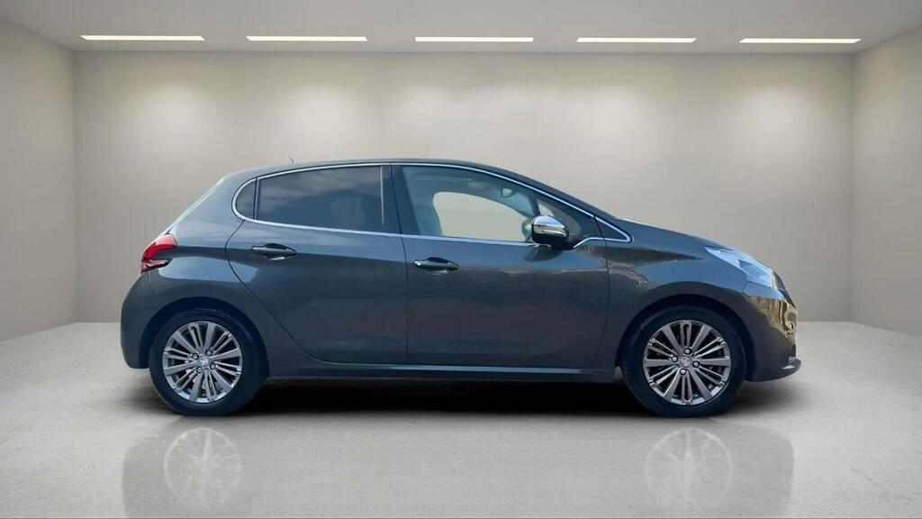 Peugeot 208 Hatchback 1.2 Puretech Allure Euro 6 201717 SK17YXT Grey #3