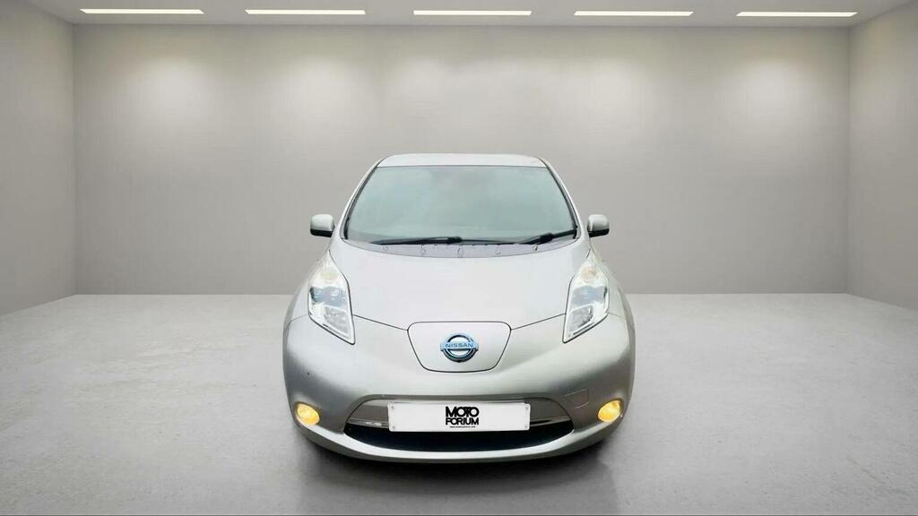Nissan Leaf Hatchback 24Kwh Tekna 201565 Silver #2