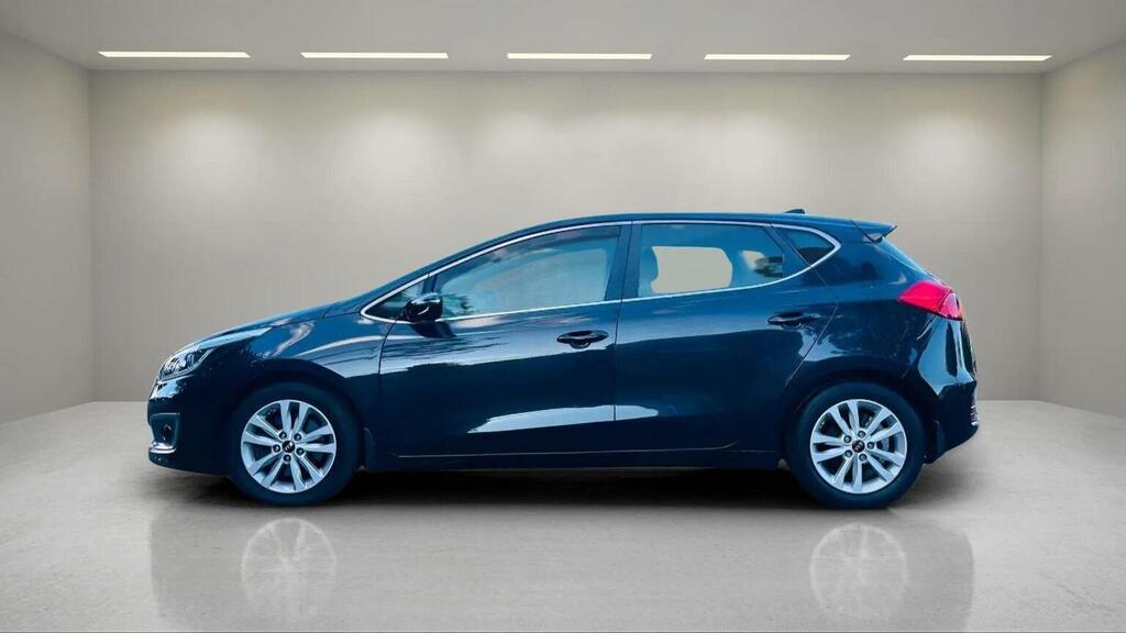 Kia Ceed 1.6 Crdi 2 Dct Euro 6 Ss Black #4