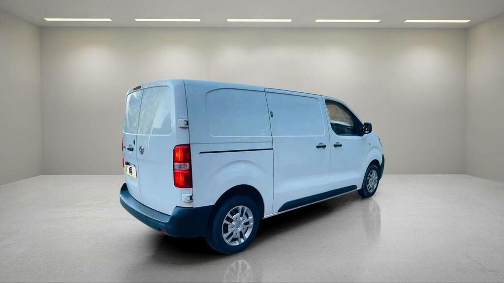 Vauxhall Vivaro 3100 2.0D 120Ps Elite H1 Van Brown #24