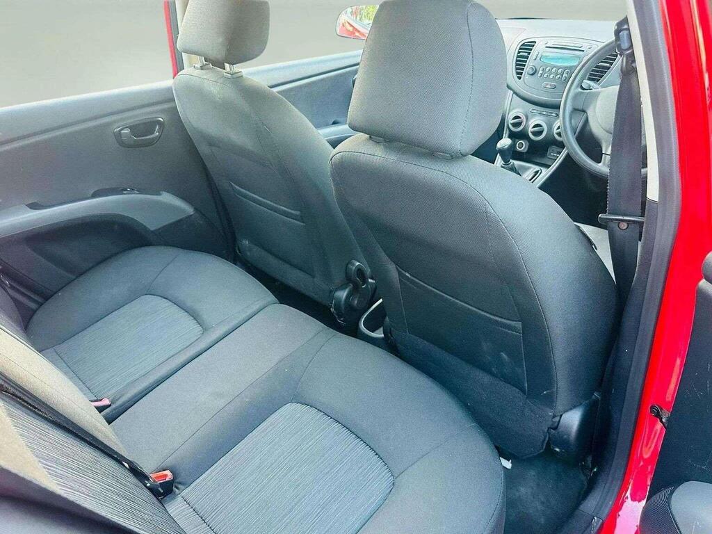 Hyundai I10 Active White #11