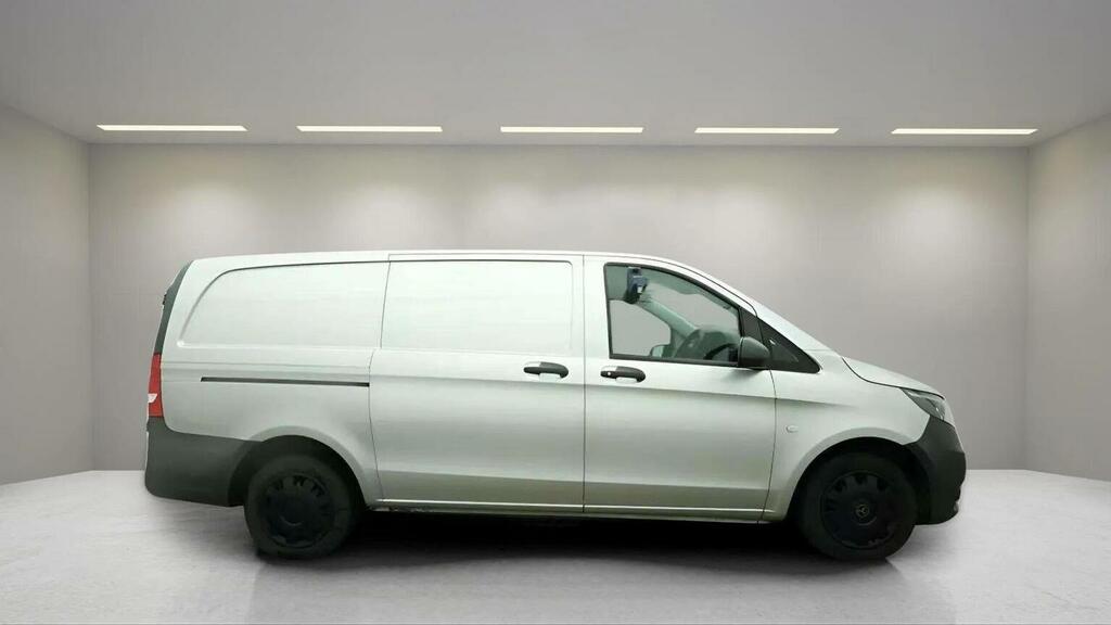 Mercedes-Benz Vito 1.6 111 Cdi Fwd L2 Euro 6 6Dr Silver #3