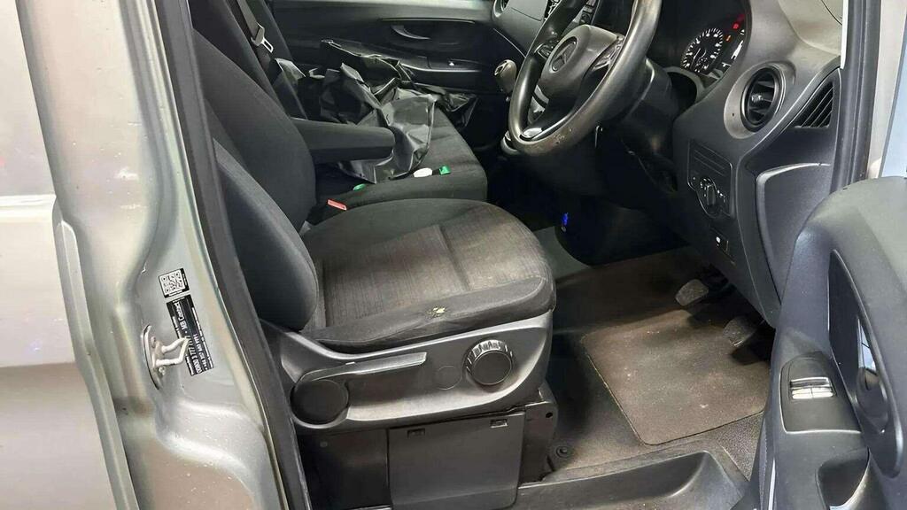 Mercedes-Benz Vito 1.6 111 Cdi Fwd L2 Euro 6 6Dr Silver #5