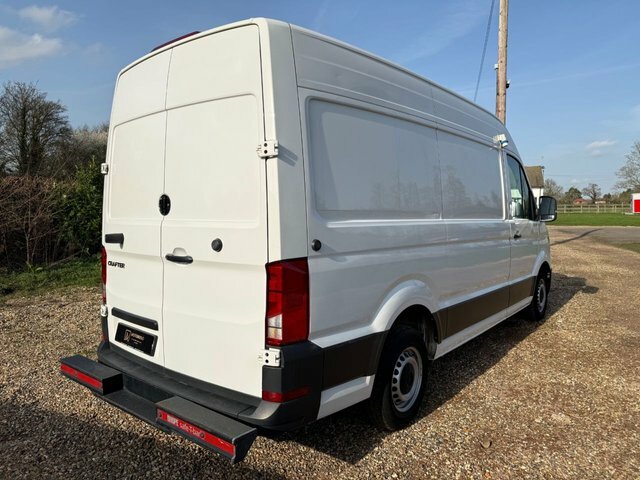 Volkswagen Crafter Automatic White #4