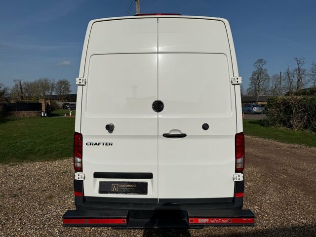 Volkswagen Crafter Automatic White #5