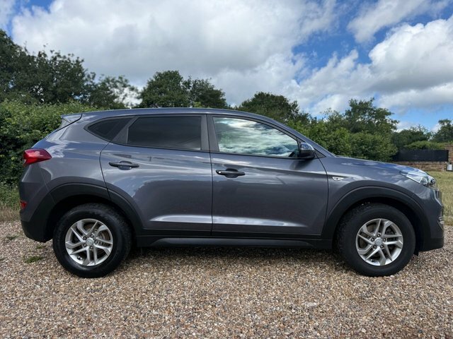 Hyundai Tucson Suv Grey #18