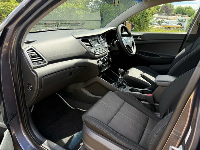 Hyundai Tucson Suv Grey #38