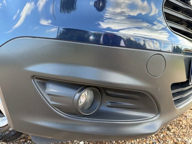 Ford Transit Courier Manual Blue #4