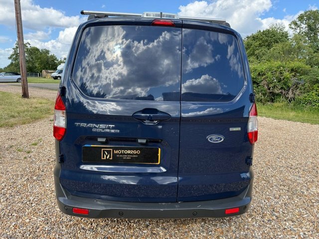Ford Transit Courier Sport Tdci White #9