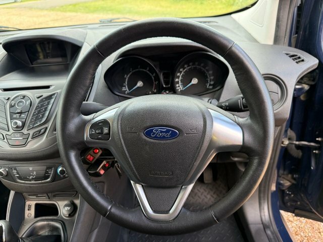 Ford Transit Courier Sport Tdci White #26