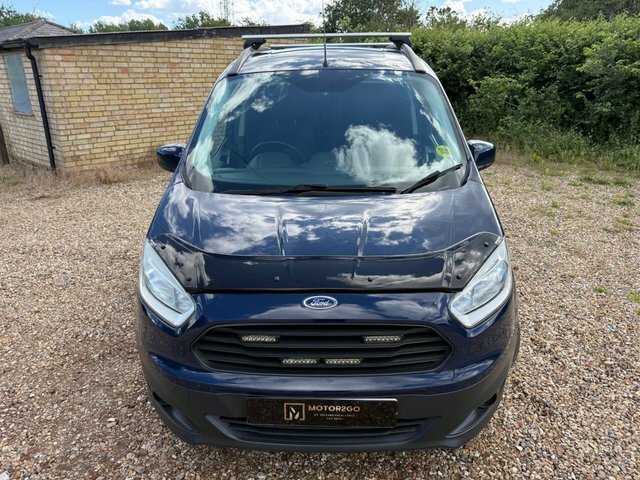 Ford Transit Courier Manual Blue #5