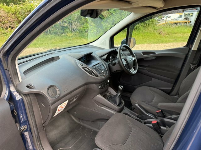 Ford Transit Courier Sport Tdci White #27