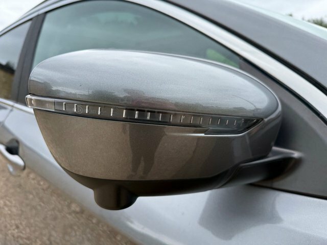Nissan Qashqai Manual EK65WOR Grey #2