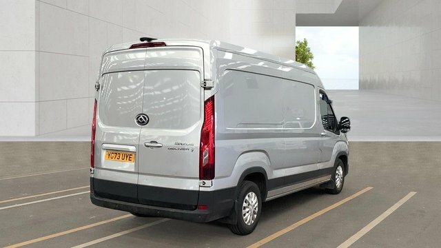 Maxus Deliver 9 Manual Silver #2