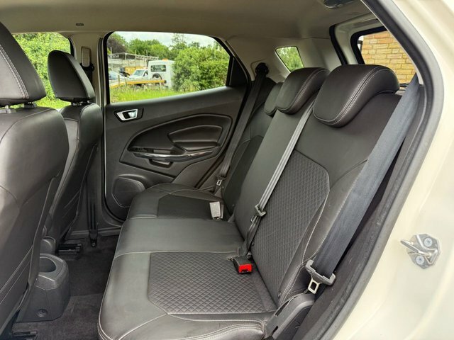 Ford Ecosport Titanium Black #32