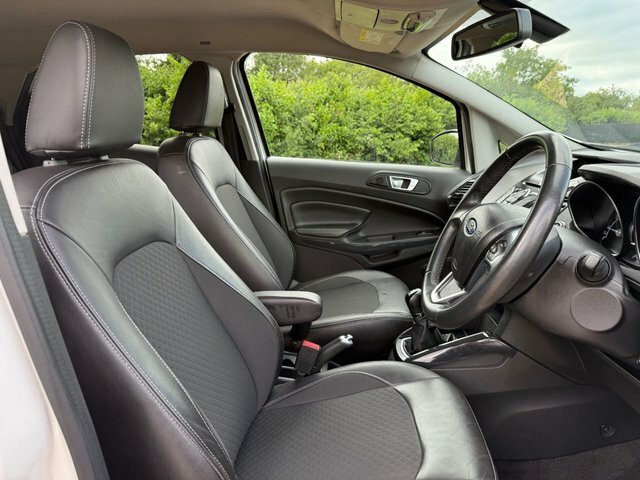 Ford Ecosport Titanium Black #15