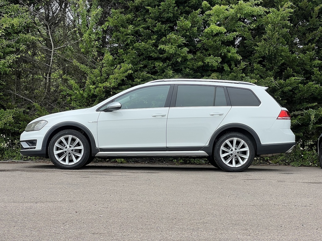 Volkswagen Golf Alltrack Alltrack Tsi 4Motion Dsg White #5