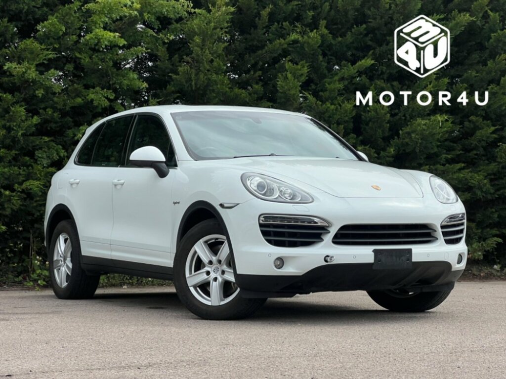 Porsche Cayenne S Hybrid White