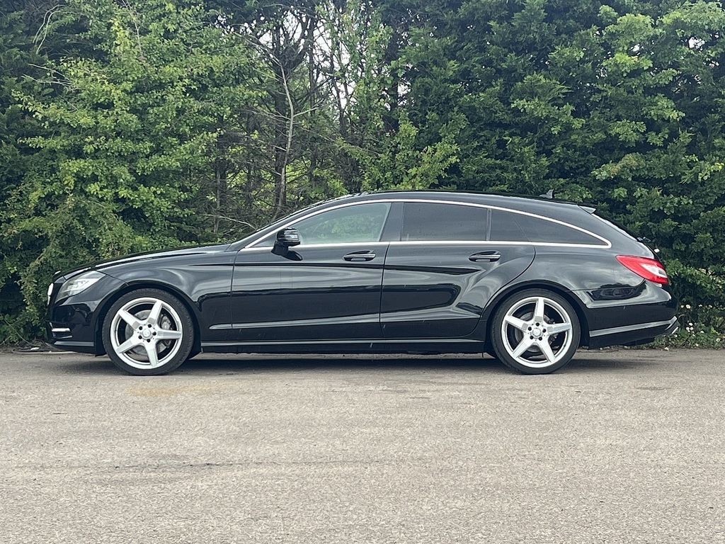 Mercedes-Benz CLS Cls350 Blueefficiency Amg Sport Black #5