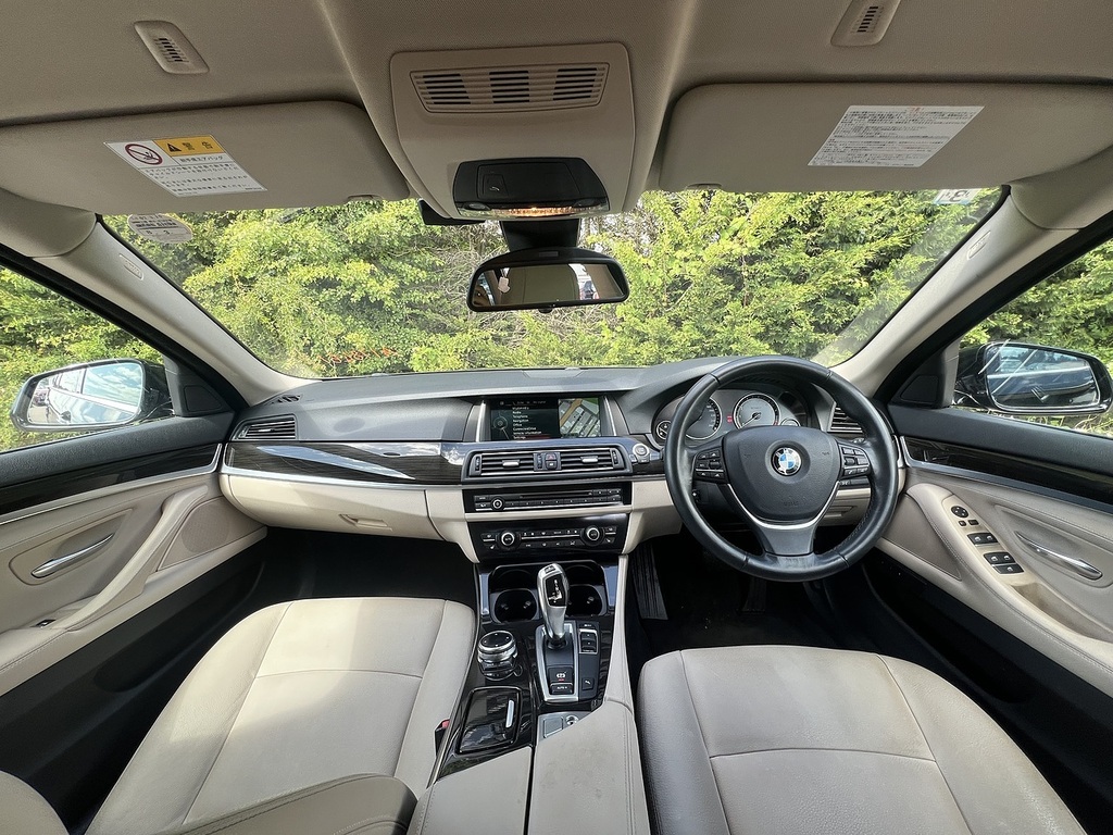 BMW 5 Series 523I Touring  #2