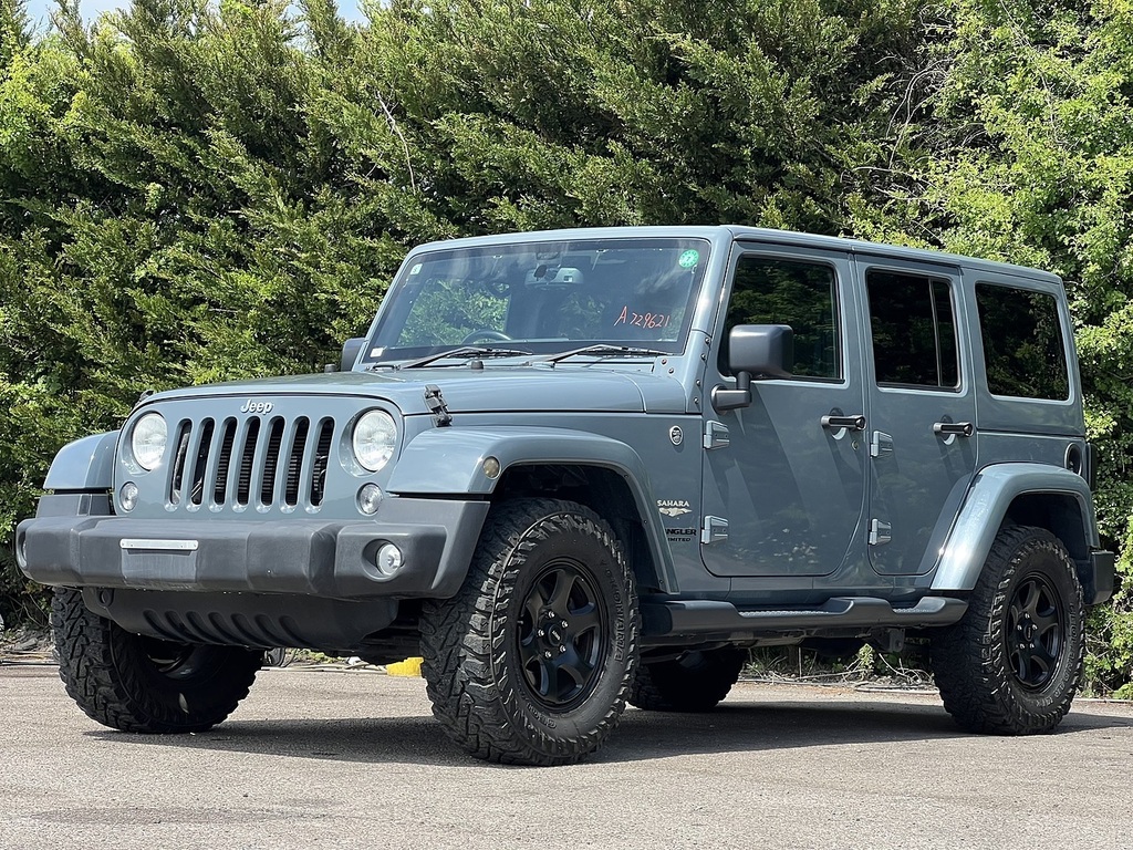 Jeep Wrangler Unlimited Sahara #3