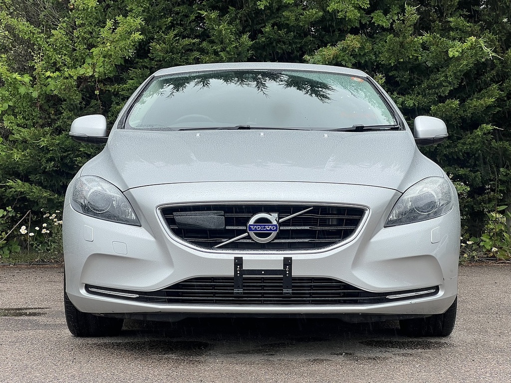 Volvo V40 T4 Se Nav Silver #4