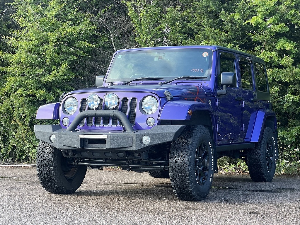 Jeep Wrangler V6 Sahara Unlimited Purple #3