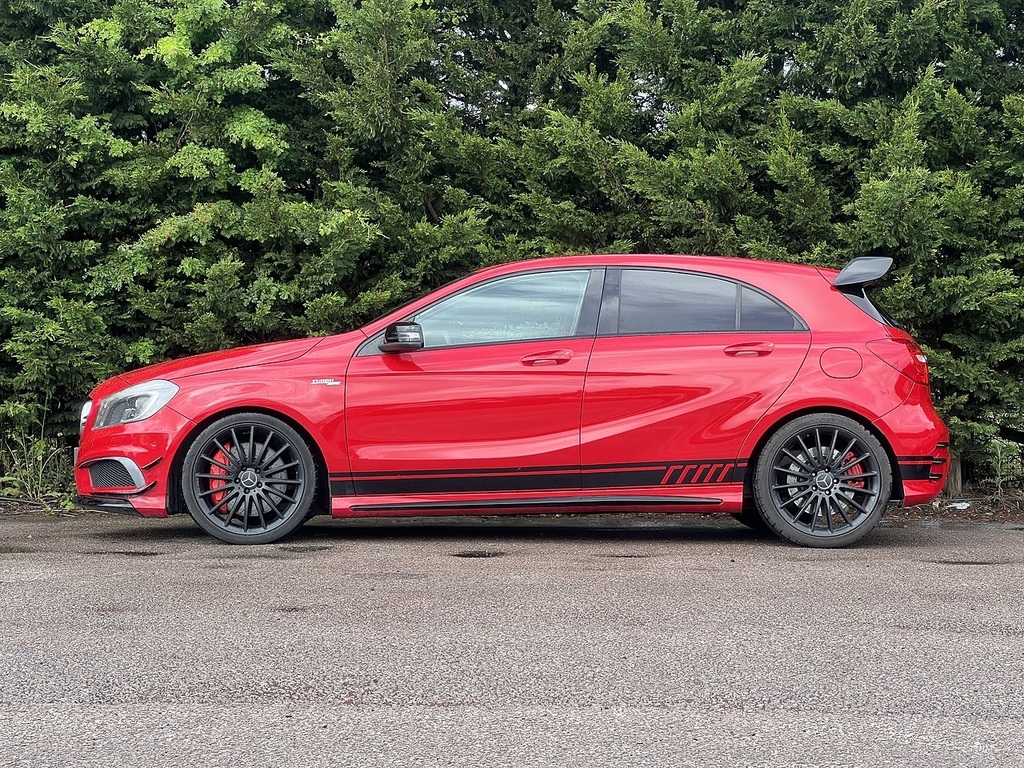 Mercedes-Benz A Class Amg A 45 4Matic Red #5