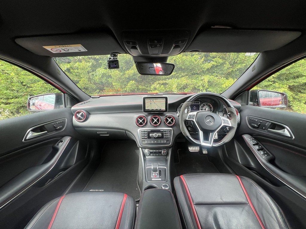 Mercedes-Benz A Class Amg A 45 4Matic Red #2