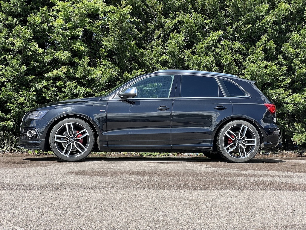 Audi Q5 Tfsi Quattro S Line Black #5