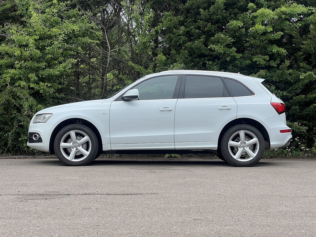 Audi Q5 Tfsi Quattro S Line White #5