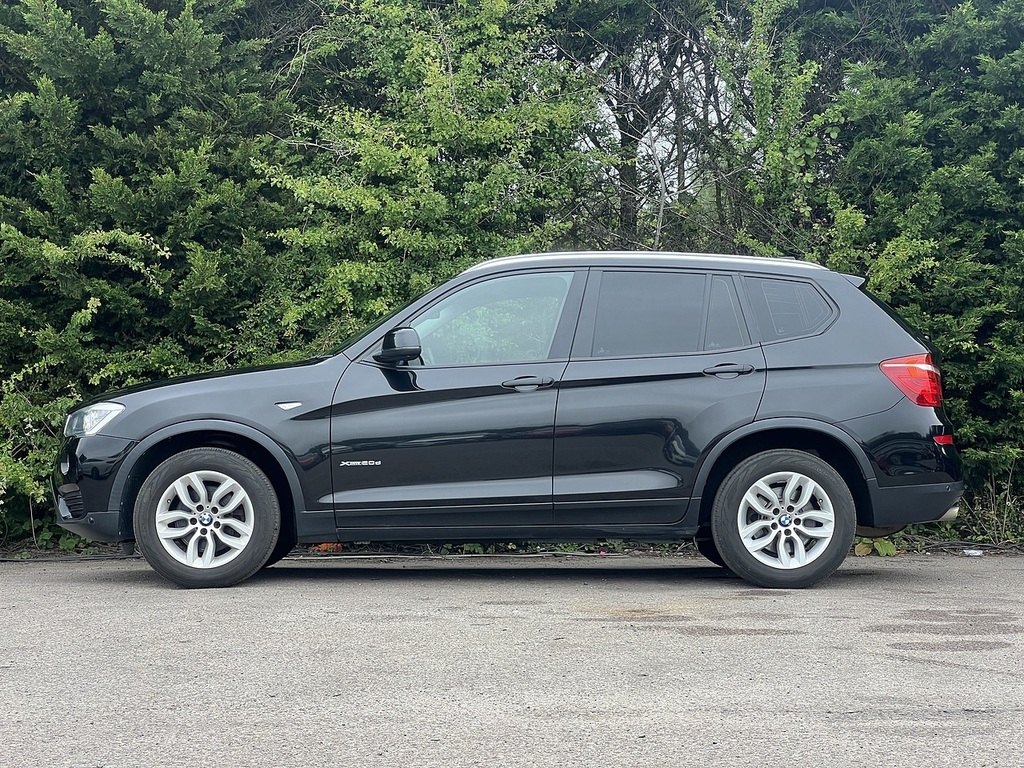 BMW X3 Xdrive20d Xline  Black #5