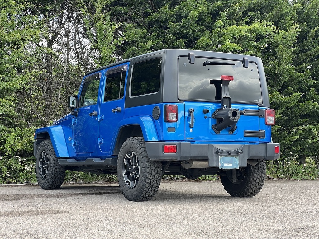 Jeep Wrangler V6 Sahara  #6