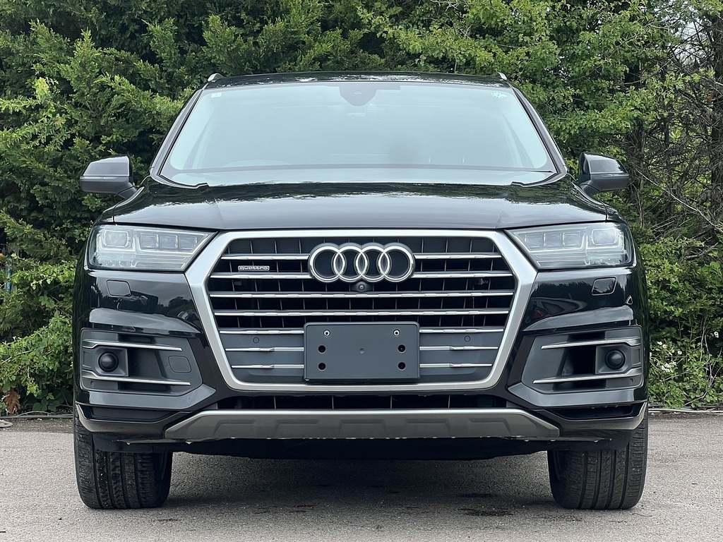 Audi Q7 Tfsi Quattro  Black #4