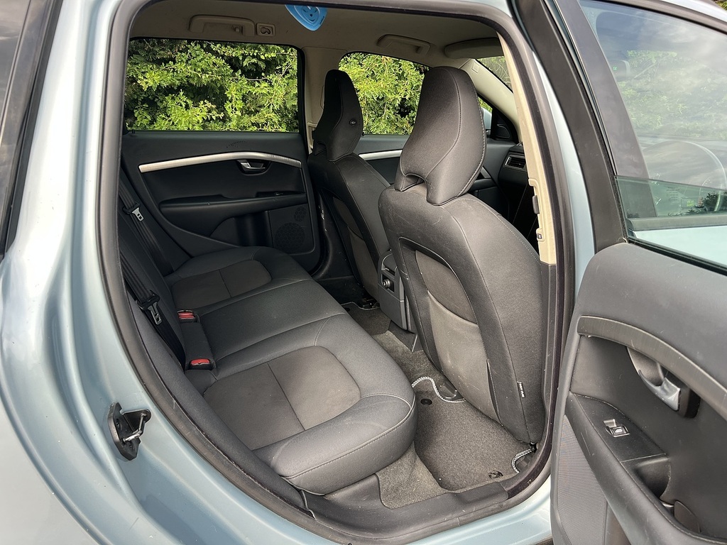 Volvo V70 2.0D Se Blue #16