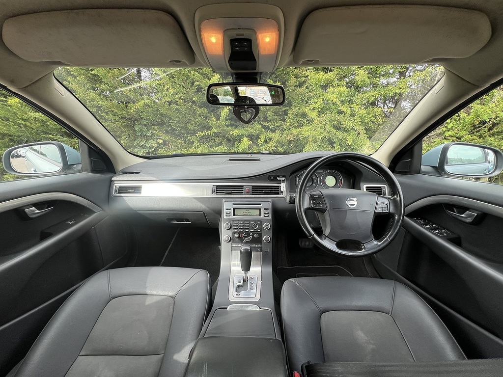 Volvo V70 T5 Se Lux Blue #2