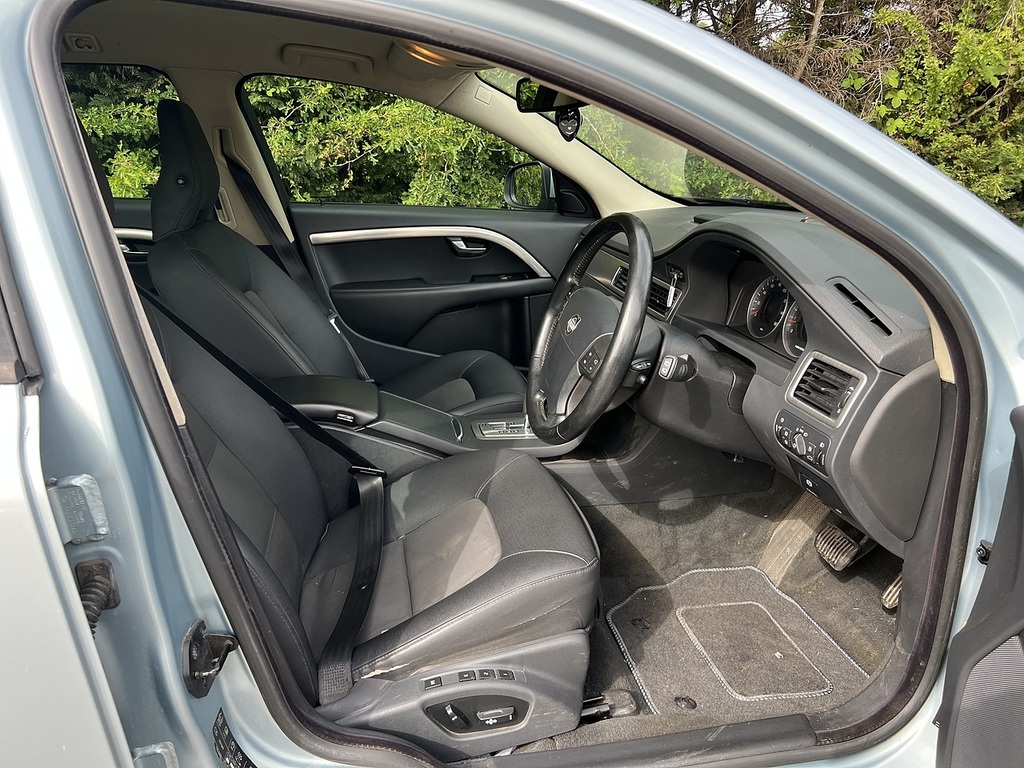 Volvo V70 2.0D Se Blue #13
