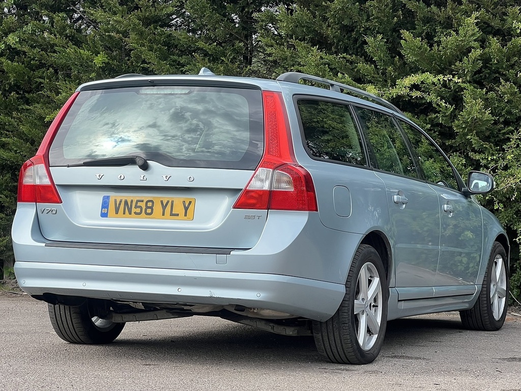 Volvo V70 2.0D Se Blue #8
