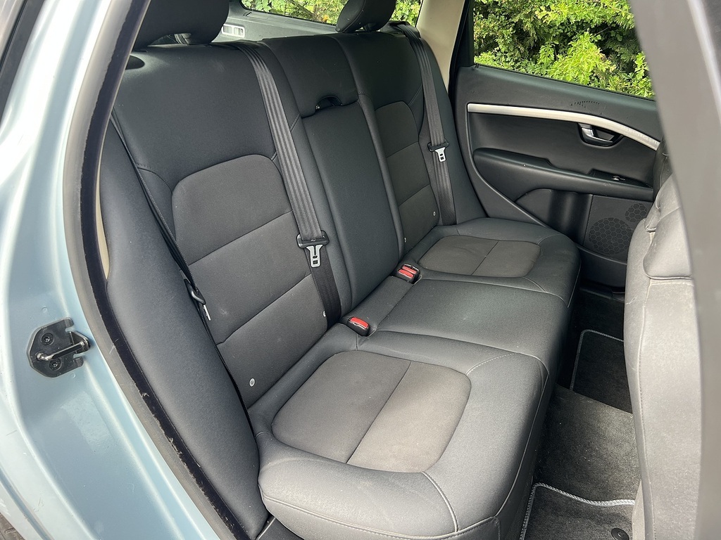 Volvo V70 2.0D Se Blue #15