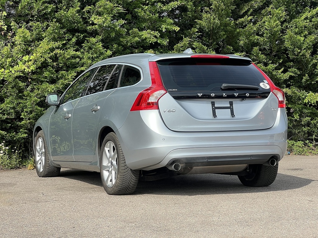 Volvo V60 T4 Se Lux Nav Silver #6