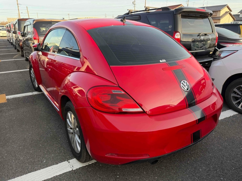 Volkswagen Beetle Design Tsi  #4