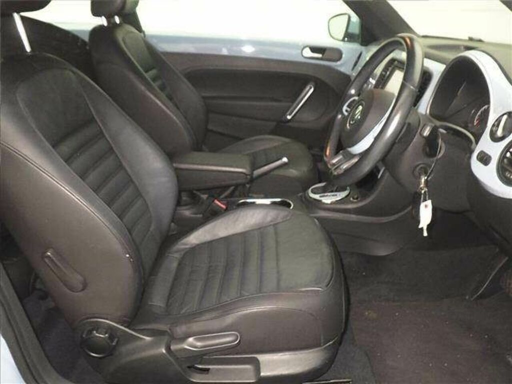 Volkswagen Beetle Design Tsi  #6