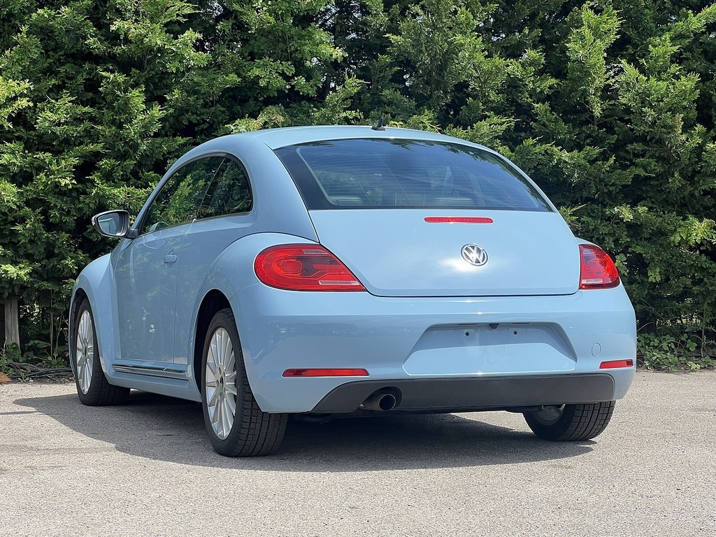 Volkswagen Beetle Design Tsi Blue #6
